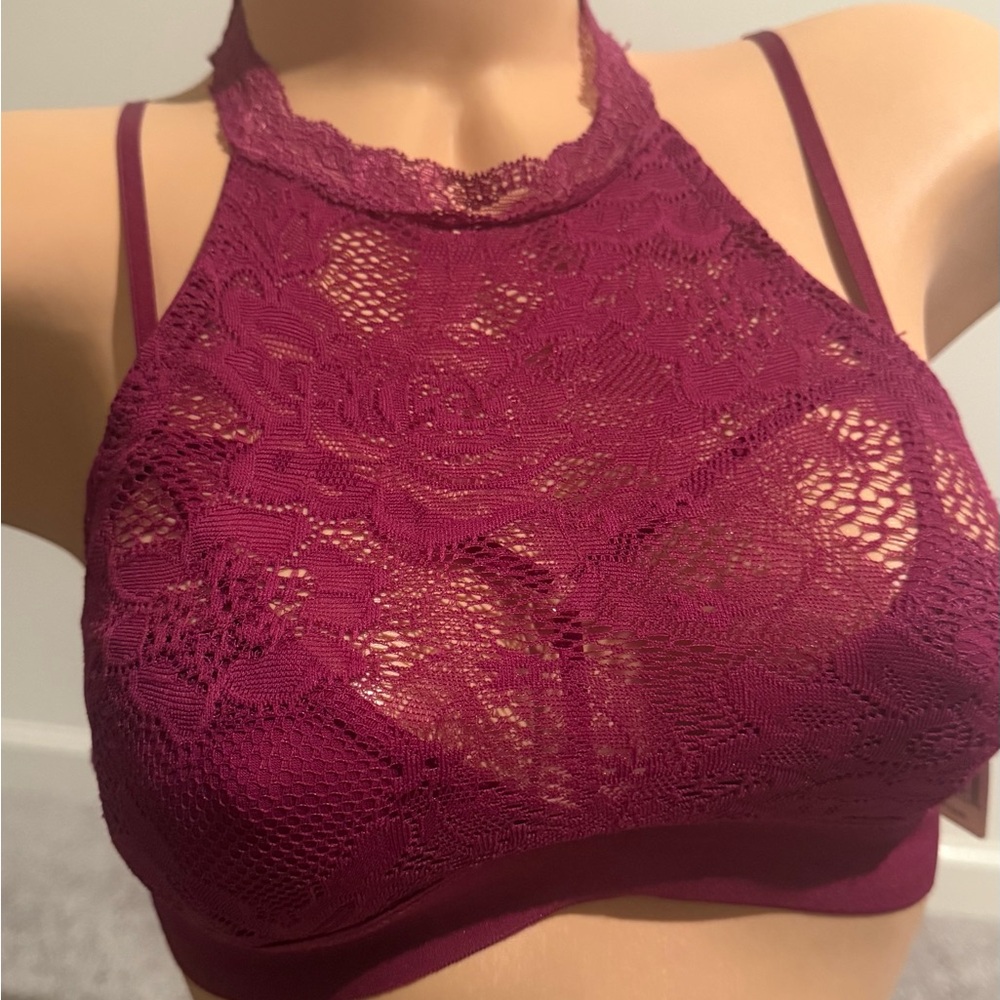 Elegant Lace Halter Bralette - Burgundy